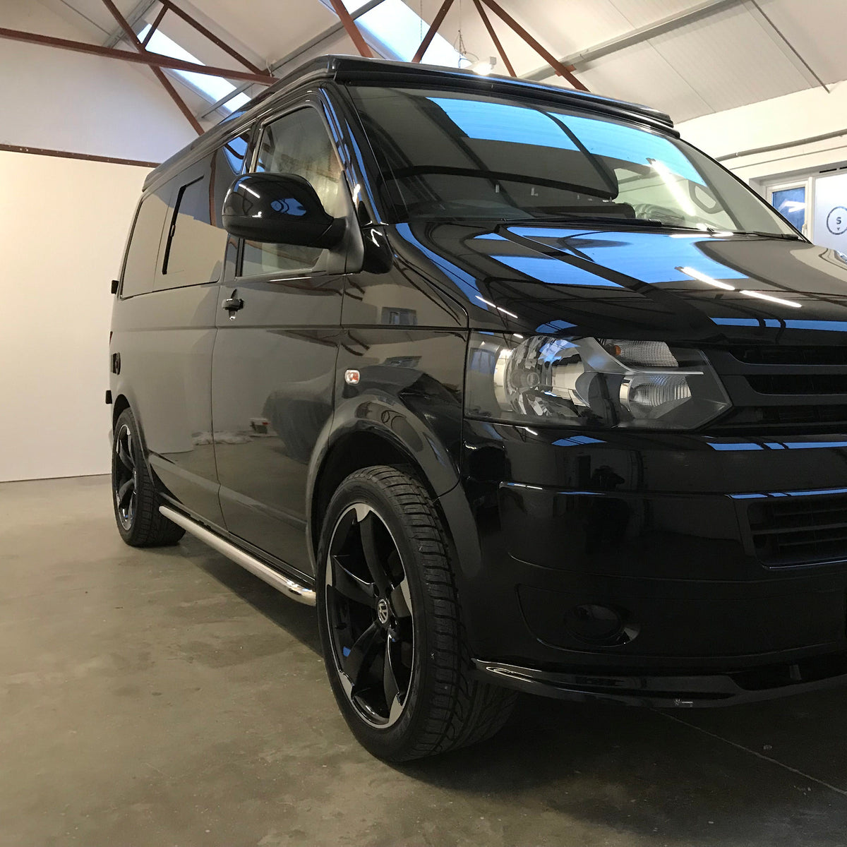VW Trendline T5 Campervan